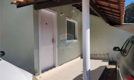 Casa em Inoã: 2 Quartos, Garagem e Preço Imperdível!