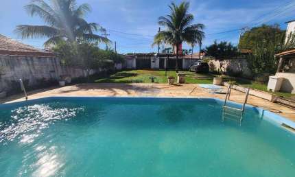 Casa 4 dormitórios, 3 suítes, piscina, área gourmet, com 600m,