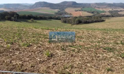 Excelente fazenda próximo mais ou menos de São Gonçalo do Sapucaí, M.G