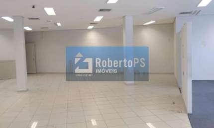 Aluga-se excelente prédio de esquina  para fins comerciais no Monte Castelo