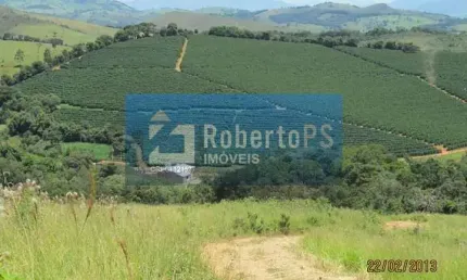 Fazenda com 206 hectares localizada entre São Lourenço e Caxambu no sul de Minas com 110 mil pés de café e Colheita automatizada