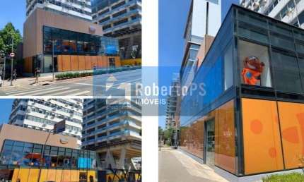 Venda e locação de ponto comercial em Pinheiros. Loja de brinquedos bem localizada em São Paulo.
