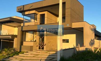 Casa de alto padrão para venda no condomínio em Caçapava-SP
