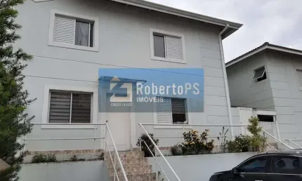 Oportunidade: Sobrado com 4 dormitórios, suíte, 3 salas, na Villa Branca em Jacareí-SP. Estuda proposta e permuta!