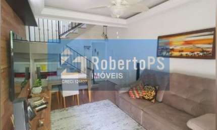 linda casa em Villagio/Condomínio. Excelente oportunidade para quem busca uma casa bem cuidada e recém reformada. Última casa do Villagio apenas um vi