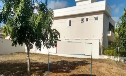 Terreno à venda no Jardim Primavera, Jacareí  por R$ 445.000