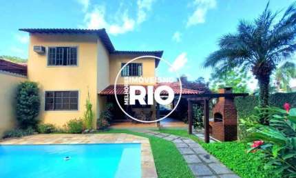 Casa em condomínio fechado com 3 quartos à venda na Estrada de Jacarepaguá, --, Jacarepaguá, Rio de Janeiro, 163 m2 por R$ 800.000