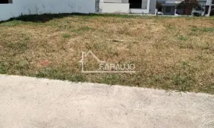 Realize o Seu Sonho da Casa Própria: Terreno em condomínio com conforto e segurança