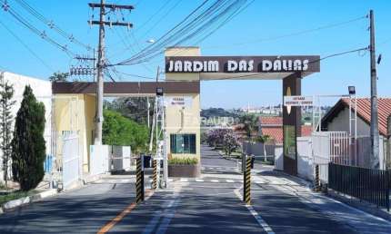 Casa nova (nunca habitada)  no Jardim  Residencial das Dálias, Jardim Santa Marta, Sorocaba.