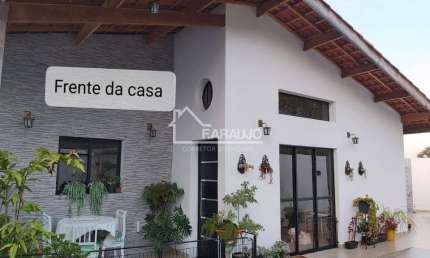 EXCELENTE CASA TERREA A VENDA, 3 QUARTOS, SUITE/CLOSET, PISCINA,  NO JARDIM EUROPA, EM SOROCABA-SP
