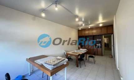 Sala comercial com 3 salas à venda na Avenida Princesa Isabel, Copacabana, Rio de Janeiro, 50 m2 por R$ 347.000