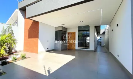 Casa com 2 cozinhas e Suíte com Closet. Parte alta do Bairro