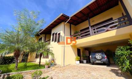 Casa com 3 quartos à venda no Garcia, Blumenau , 291 m2 por R$ 849.000