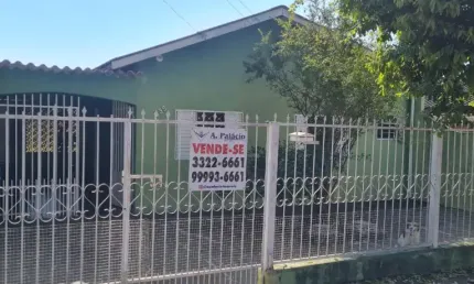 Casa com 3 quartos à venda na Rua Antônio Martins Fernandes, 235, Eucaliptos, Londrina