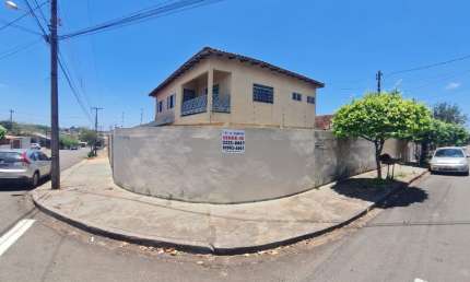 Casa com 3 quartos à venda na Rua das Acácias, 258, Leonor, Londrina