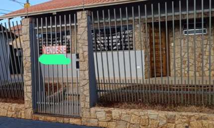 Casa com 3 quartos à venda na Rua Carlos Pavan, Jardim Império do Sol, Londrina