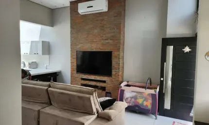 Casa em Condomínio à Venda em Indaiatuba-SP - 3 Quartos, 2 Suítes, 128m² no Jardim Park Real. Agende sua visita!