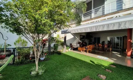 Imóvel de alto padrão em condomínio na Vila Suíça, Indaiatuba-SP: 3 quartos, 3 suítes, 2 salas, 4 banheiros, 4 vagas - 350m².