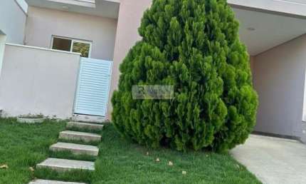 Casa em Condomínio de Luxo em Indaiatuba-SP: 2 Quartos, 2 Suítes, 1 Sala e 2 Vagas na Jardim Bréscia (114m²)