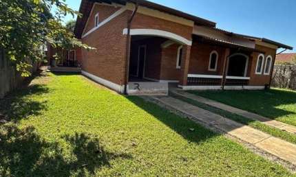 Chácara à venda em Indaiatuba-SP, bairro Vale do Sol: 2 quartos, 1 sala, 2 banheiros, 214m² de área. Garanta já o seu!