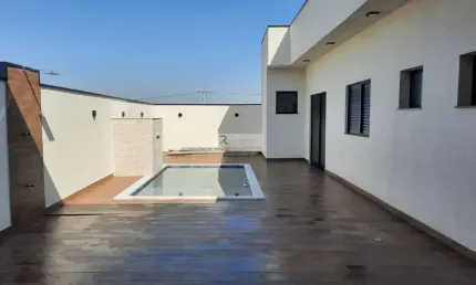 Casa em Condomínio de Luxo no Residencial Evidências em Indaiatuba-SP: 3 quartos, 1 suíte, 4 banheiros, 4 vagas - 186m².