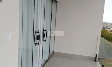 Casa em Condomínio à Venda em Indaiatuba-SP: 2 Quartos, 1 Suíte, 3 Banheiros - Loteamento Park Gran Reserve