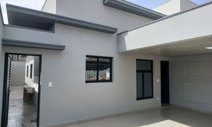 Imperdível! Casa à venda em Indaiatuba-SP, no Jardim Monte Carlo, com 3 quartos, 1 suíte, 1 sala, 2 banheiros, 2 vagas, 97m²