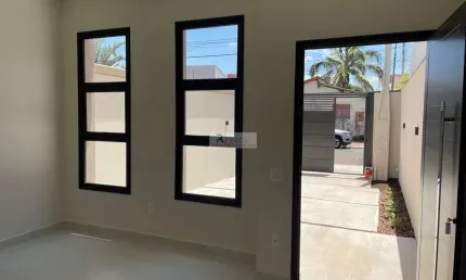 Imperdível oportunidade! Casa à venda em Indaiatuba-SP, Vila Maria Helena. 3 quartos, 1 suíte, 1 sala, 2 banheiros, 2 vagas, 100m².