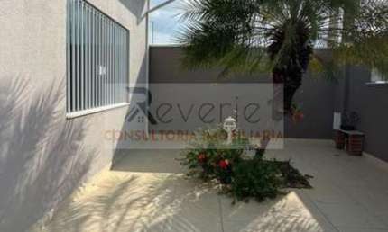 Excelente oportunidade: Casa para venda ou locação no Jardim Bela Vista, Indaiatuba-SP - 3 quartos, 1 suíte, 1 sala, 3 banheiros, 4 vagas de garagem, 164,00m².