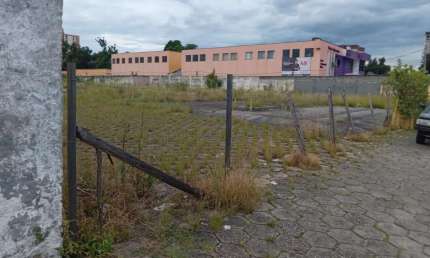 Terreno à venda na Avenida Doutor Pereira Barbosa, Areao, Taubaté