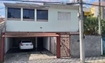 Sobrado para Venda em Taubaté, Jardim Ana Emília, 4 dormitórios, 1 suíte, 4 banheiros, 2 vagas