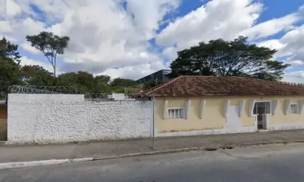 Prédio Comercial para Locação em Taubaté, Vila Edmundo, 6 dormitórios, 3 banheiros, 5 vagas