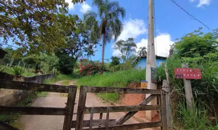 Sítio para Venda em Taubaté, Barreiro, 4 dormitórios, 4 banheiros, 8 vagas