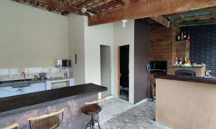 Casa para Venda em Taubaté, Jardim Continental, 2 dormitórios, 1 suíte, 2 banheiros, 3 vagas