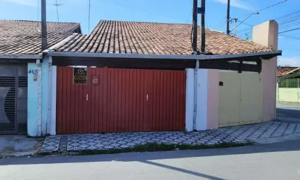 Casa para Venda em Taubaté, Jardim Gurilândia, 2 dormitórios, 1 suíte, 2 banheiros, 2 vagas