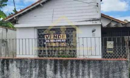 Casa para Venda em Taubaté, Jardim Morumby, 2 dormitórios, 1 banheiro, 2 vagas