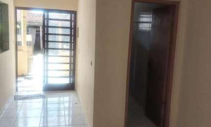 Casa para Venda em Pindamonhangaba, Residencial Mombaça I, 1 dormitório, 1 banheiro, 1 vaga