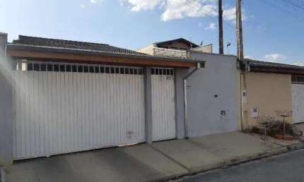 Casa para Venda em Pindamonhangaba, Residencial Parque das Palmeiras, 3 dormitórios, 1 suíte, 2 banheiros, 2 vagas