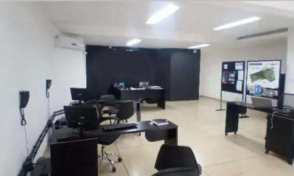 Ponto Comercial para Venda em Taubaté, Centro, 2 banheiros, 1 vaga