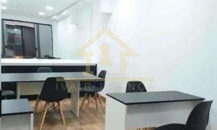 Sala comercial com 1 sala para alugar na Praça Monsenhor Silva Barros, Centro, Taubaté