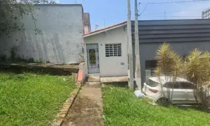 Casa para Venda em Taubaté, Centro, 1 dormitório, 1 banheiro