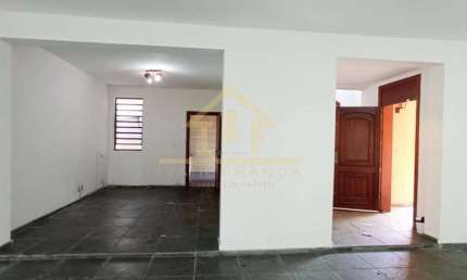 Casa para Venda em Taubaté, Centro, 4 dormitórios, 2 suítes, 3 banheiros, 4 vagas
