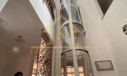Sobrado para Venda em Taubaté, Jardim Califórnia, 5 dormitórios, 1 suíte, 3 banheiros, 4 vagas