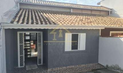 Casa para Venda em Tremembé, Loteamento Residencial Santa Izabel, 2 dormitórios, 1 suíte, 1 banheiro, 2 vagas