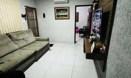 Casa para Venda em Taubaté, Jardim Continental II, 2 dormitórios, 1 banheiro, 2 vagas