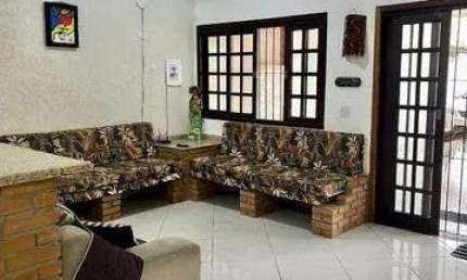 Casa para Venda em Ubatuba, Araribá, 2 dormitórios, 1 suíte, 2 banheiros, 6 vagas