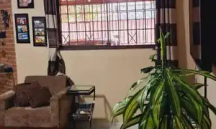Casa para Venda em Taubaté, Vila Rezende, 3 dormitórios, 1 suíte, 2 banheiros, 2 vagas