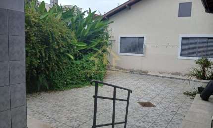Casa para Venda em Taubaté, Vila Paulista, 3 dormitórios, 1 banheiro, 2 vagas