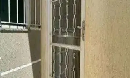 Casa para Venda em Taubaté, Residencial San Marino, 2 dormitórios, 2 banheiros, 2 vagas