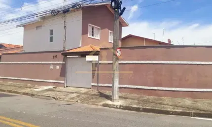 Sobrado para Venda em Taubaté, Residencial Novo Horizonte, 3 dormitórios, 1 suíte, 3 banheiros, 3 vagas